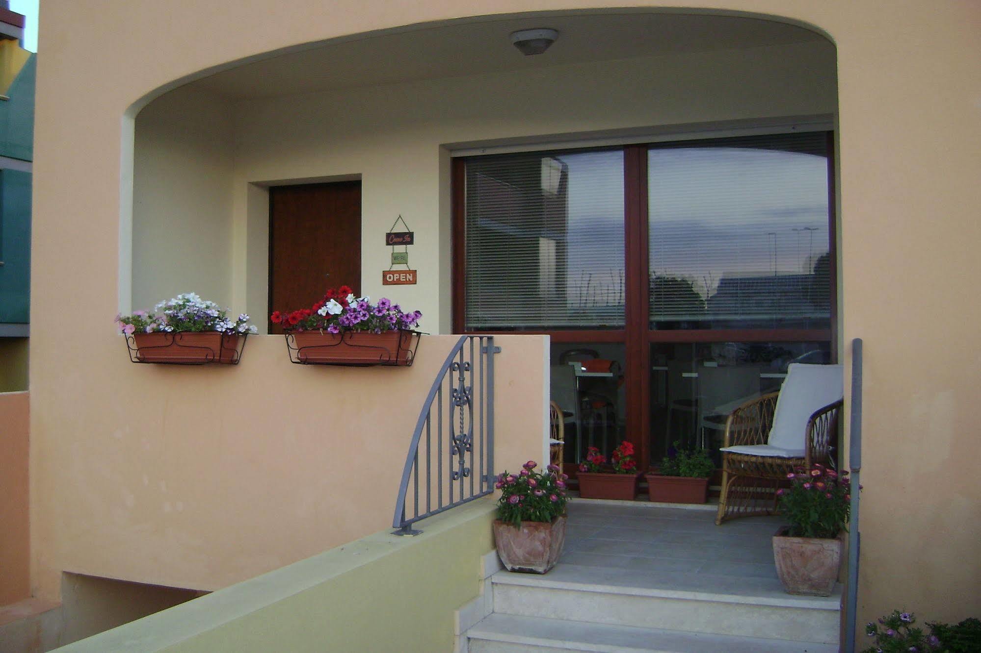Sun&Sardinia Otel Monserrato Dış mekan fotoğraf